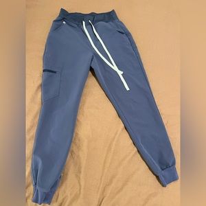 Figs, size Small Petite, high wasted, space grey, jogger scrub pants